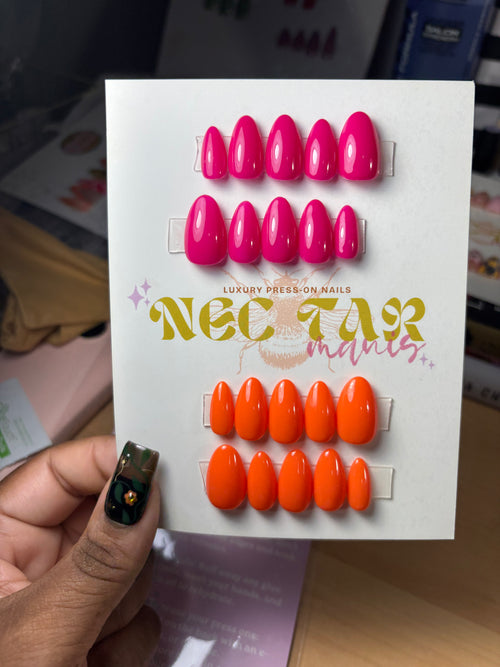 Colors of The Month - Fuchsia & Persimmons